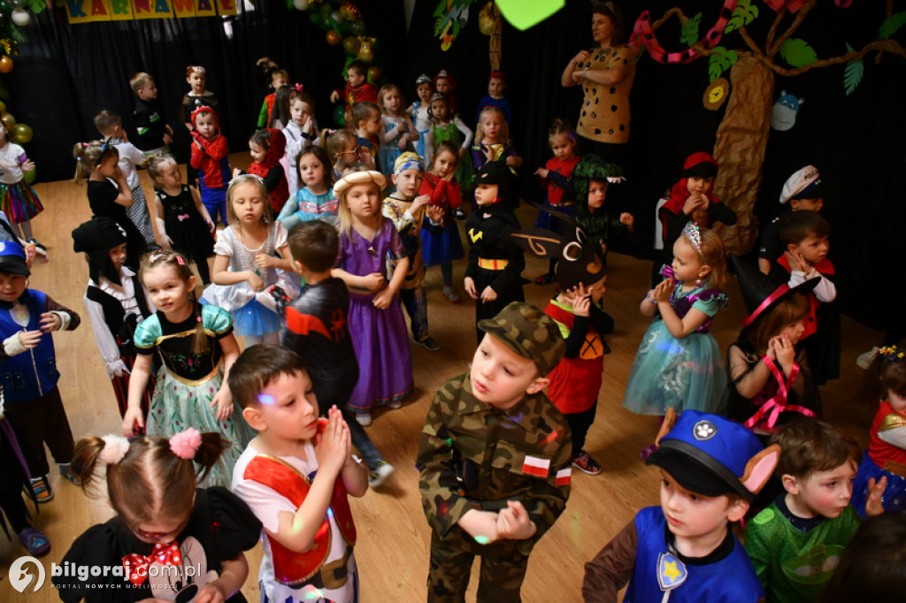Bal karnawałowy w Samorzadowym Przedszkolu Nr 2