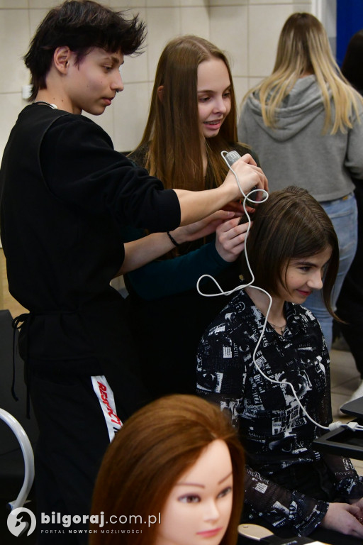 Ósmoklasiści odwiedzają ZSZiO w Biłgoraju