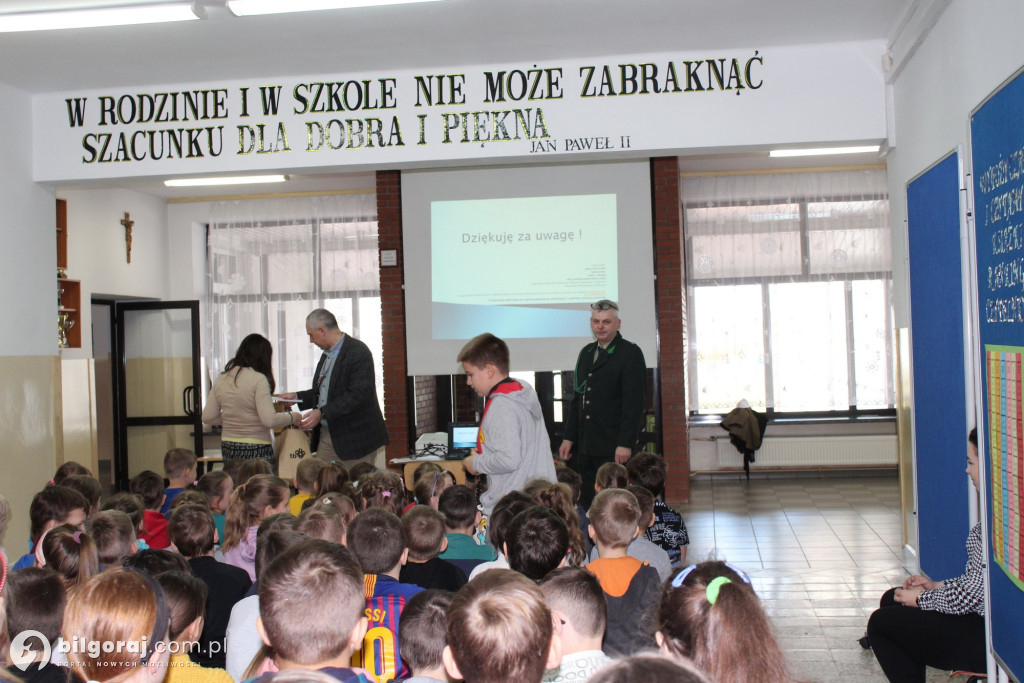 Pracownicy starostwa spotykali się z uczniami