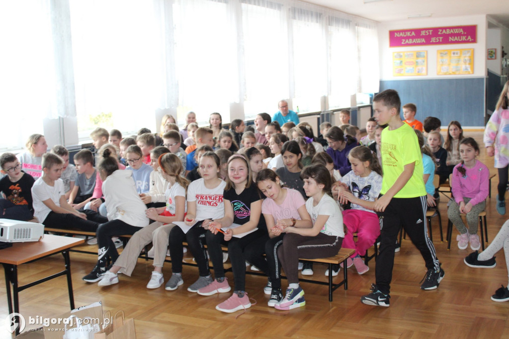 Pracownicy starostwa spotykali się z uczniami