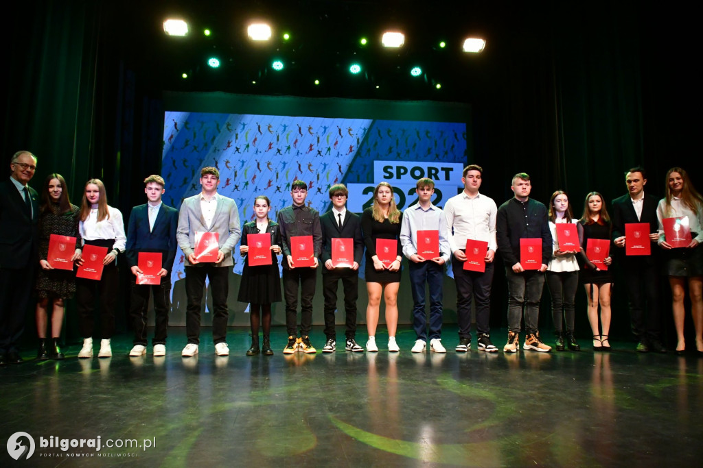 Władze Biłgoraja wyróżniły sportowców, społeczników i działaczy kultury