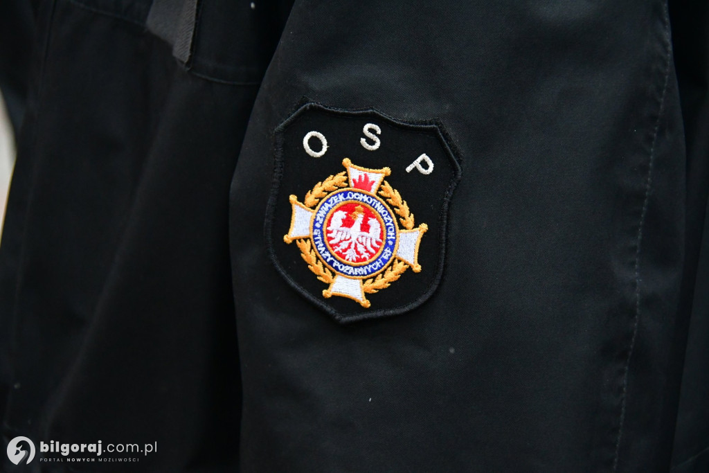 Biłgoraj przekazanie nowych wozów bojowych dla PSP i OSP Sól