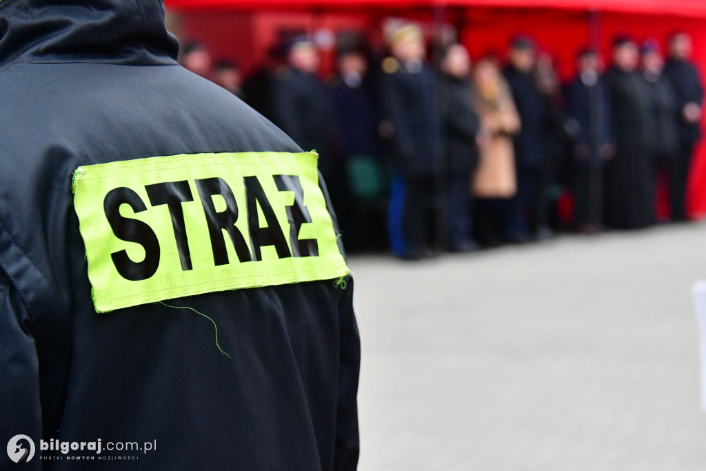 Biłgoraj przekazanie nowych wozów bojowych dla PSP i OSP Sól