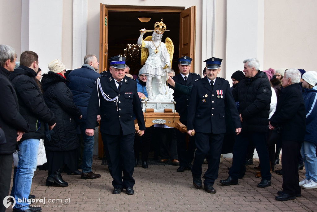 Sól koło Biłgoraja. Urozyste pożegnanie figury św. Michała Archanioła z Gargano