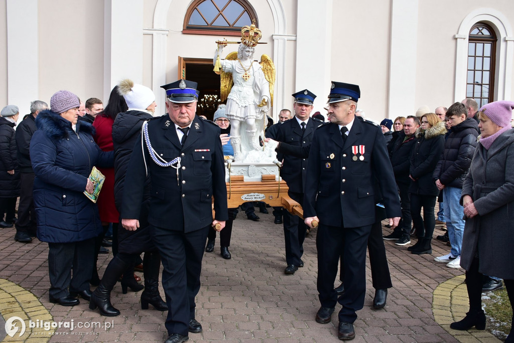 Sól koło Biłgoraja. Urozyste pożegnanie figury św. Michała Archanioła z Gargano
