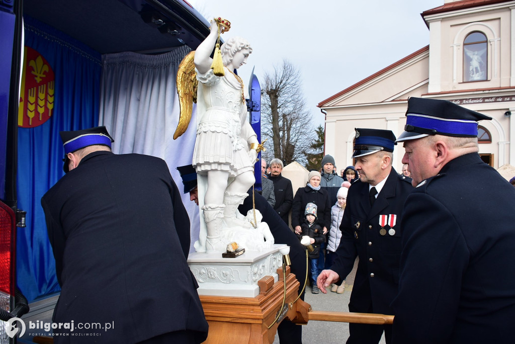 Sól koło Biłgoraja. Urozyste pożegnanie figury św. Michała Archanioła z Gargano