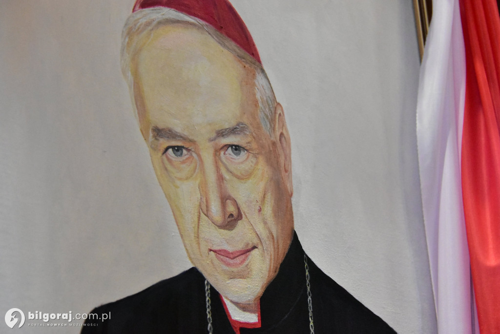 Różaniec. Wprowadzenie relikwi błogosłwionego kardynała Wyszyńskiego