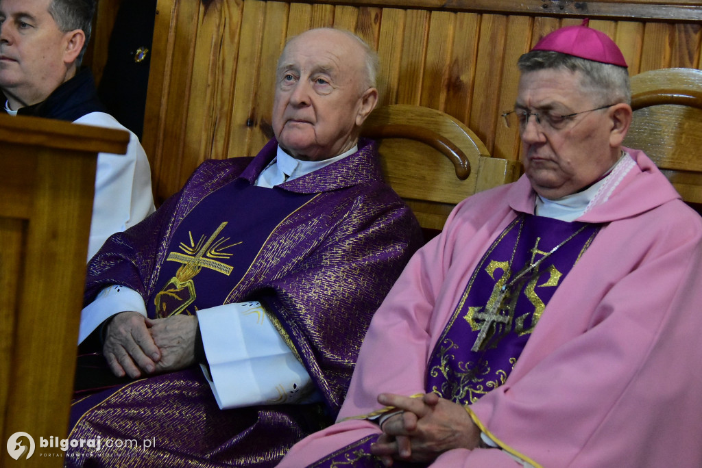 Różaniec. Wprowadzenie relikwi błogosłwionego kardynała Wyszyńskiego