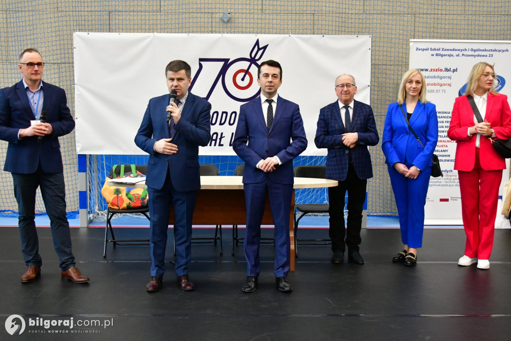 Zawodowy Strzał w 10-tkę