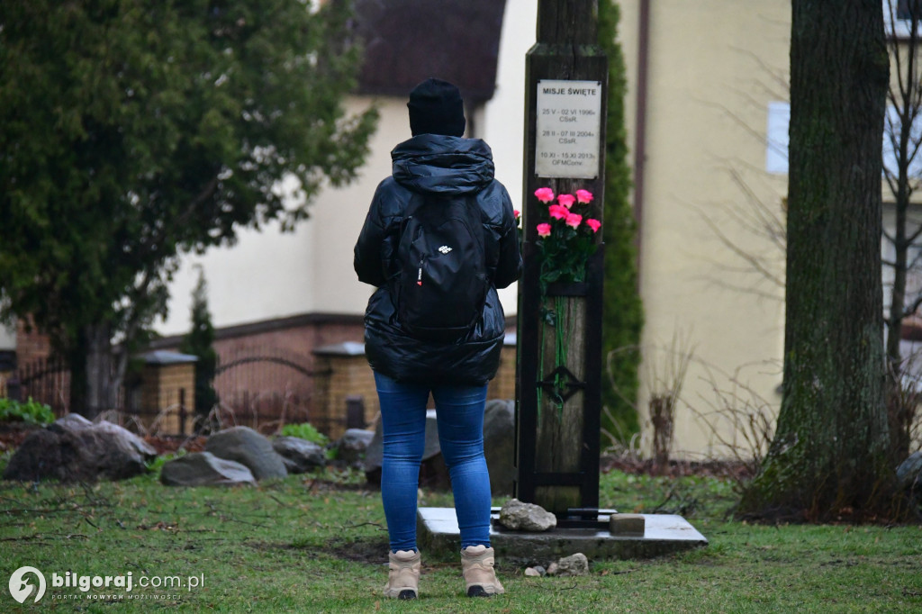 Szli w skupieniu i modlitwie całą noc. Uczestnicy EDK dotarli do Biłgoraja