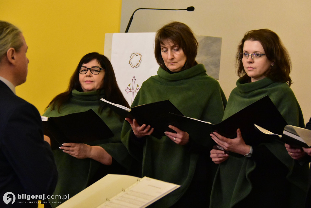 Pieśni pasyjne i pokutne rozbrzmiały w Korytkowie Dużym