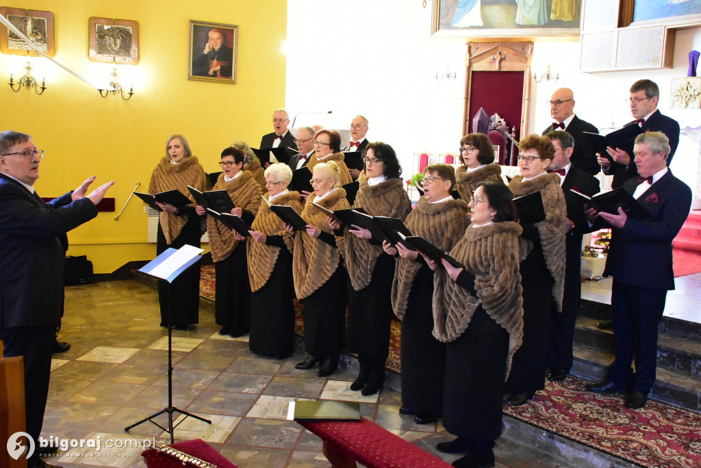 Pieśni pasyjne i pokutne rozbrzmiały w Korytkowie Dużym
