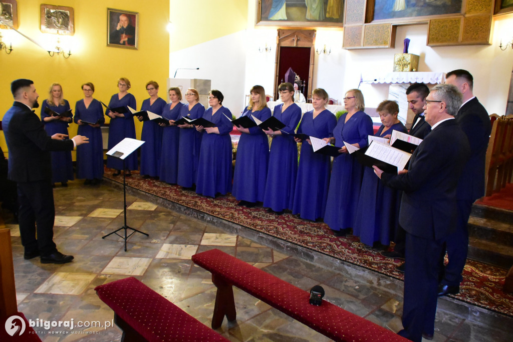 Pieśni pasyjne i pokutne rozbrzmiały w Korytkowie Dużym