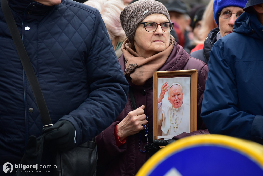 Biłgoraj. Marsz w obronie dobrego imienia Jana Pawła II