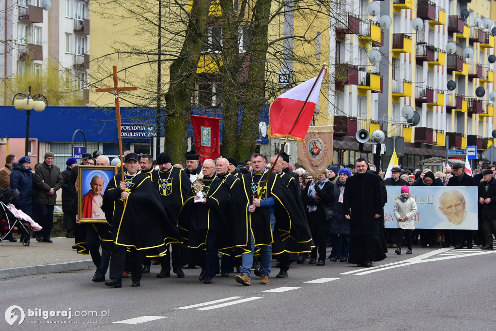 Biłgoraj. Marsz w obronie dobrego imienia Jana Pawła II