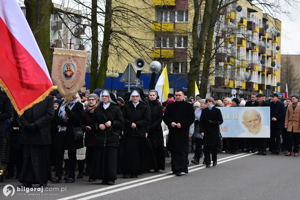 Biłgoraj. Marsz w obronie dobrego imienia Jana Pawła II