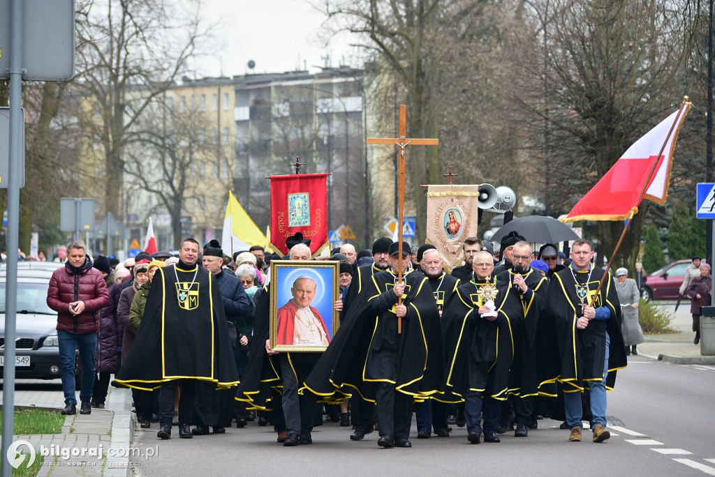 Biłgoraj. Marsz w obronie dobrego imienia Jana Pawła II