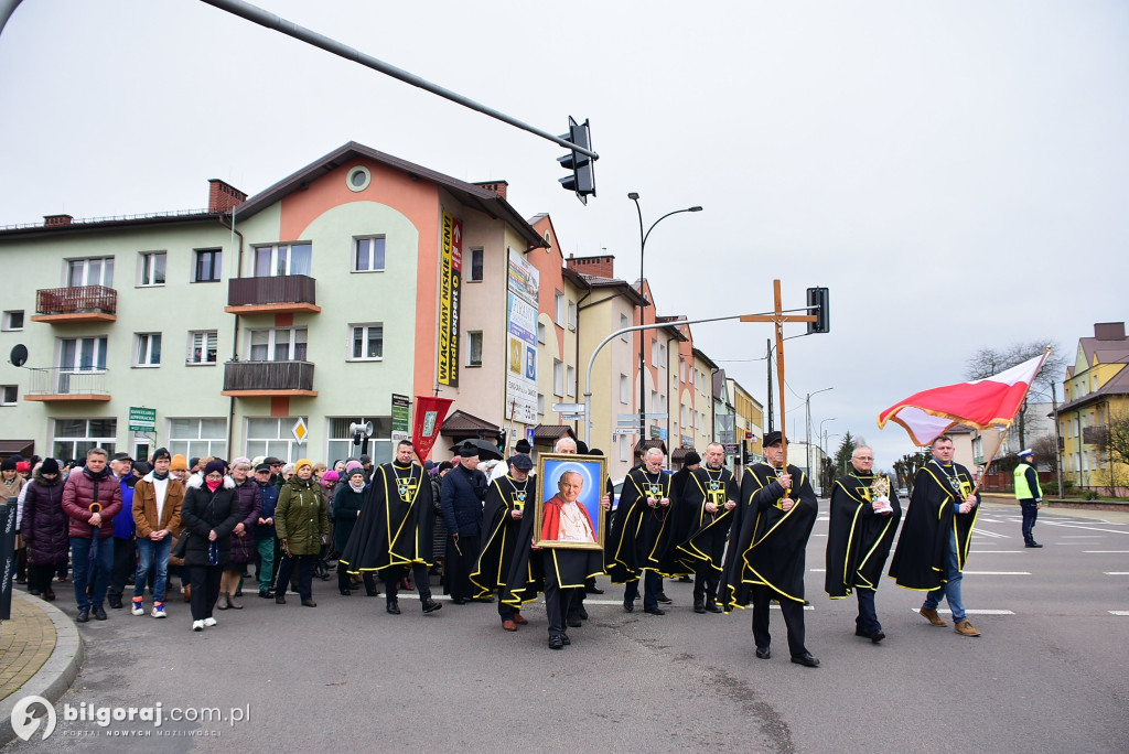 Biłgoraj. Marsz w obronie dobrego imienia Jana Pawła II