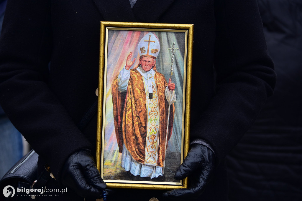Biłgoraj. Marsz w obronie dobrego imienia Jana Pawła II