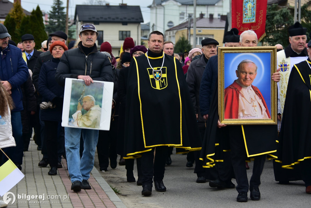Biłgoraj. Marsz w obronie dobrego imienia Jana Pawła II