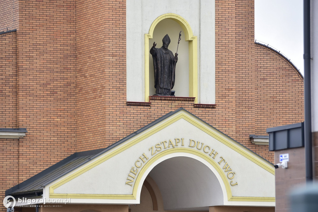 Biłgoraj. Marsz w obronie dobrego imienia Jana Pawła II