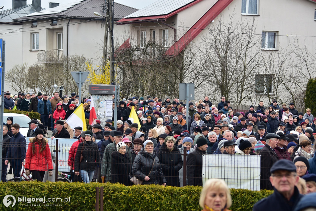 Biłgoraj. Marsz w obronie dobrego imienia Jana Pawła II
