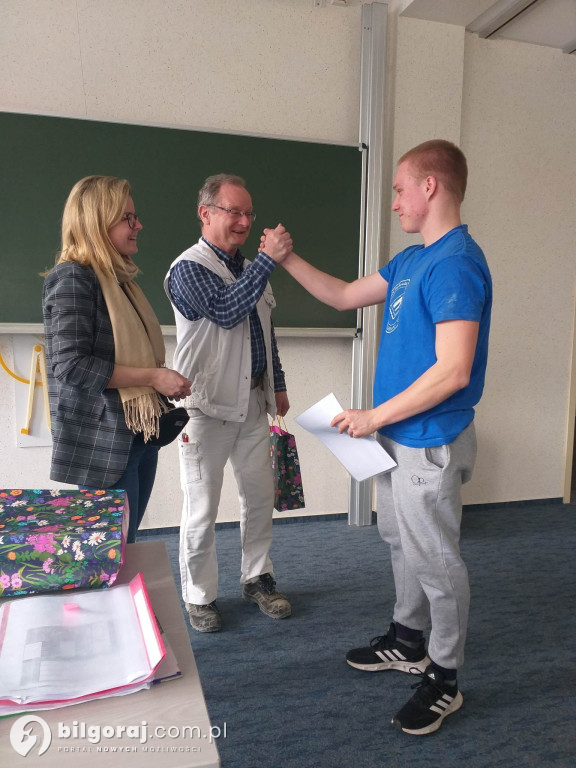 Ćwiczenie czyni mistrzem - uczniowie ZSBiO na praktykach zawodowych w Niemczech