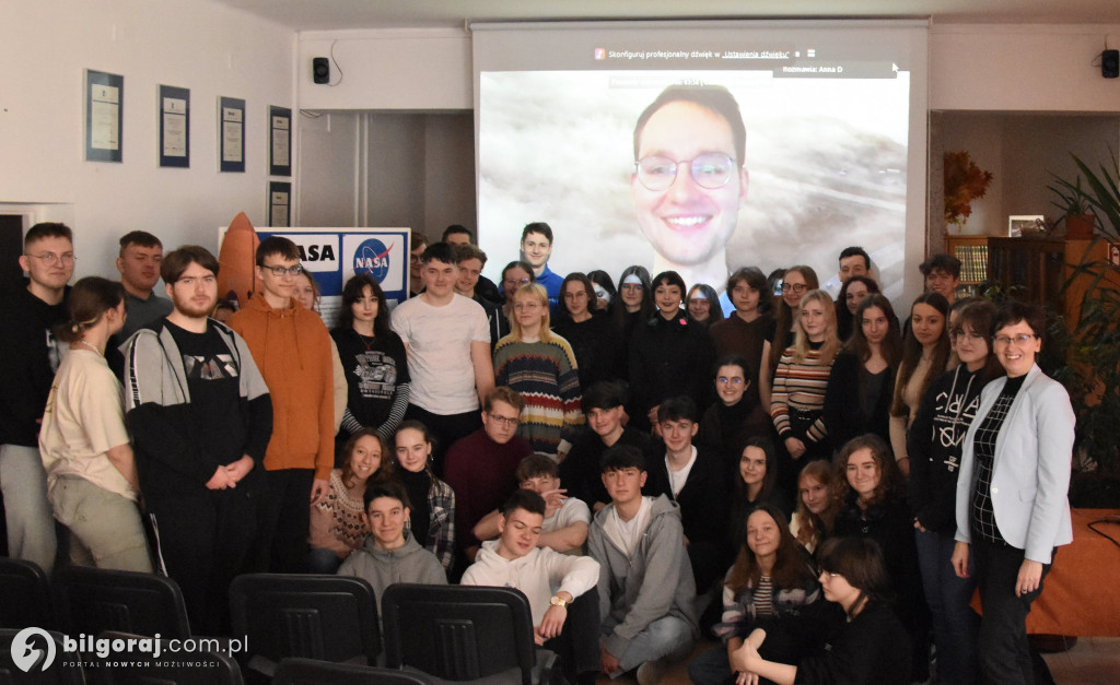 Z I LO im. ONZ w Biłgoraju do NASA