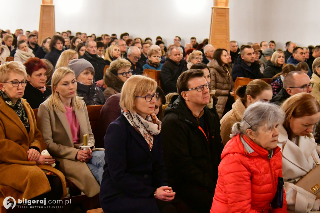 Wielka Sobota 2023 - Chrystus Król