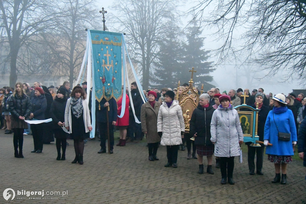 Procesja Rezurekcyjna w sanktuarium św. Marii Magdaleny w Biłgoraju