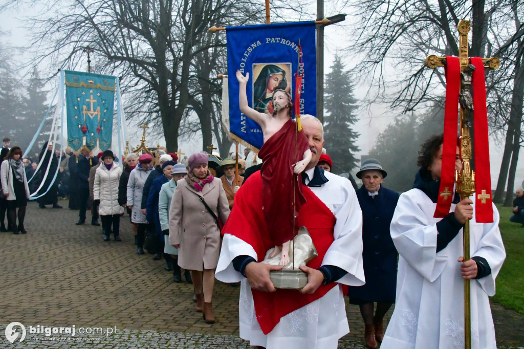 Procesja Rezurekcyjna w sanktuarium św. Marii Magdaleny w Biłgoraju