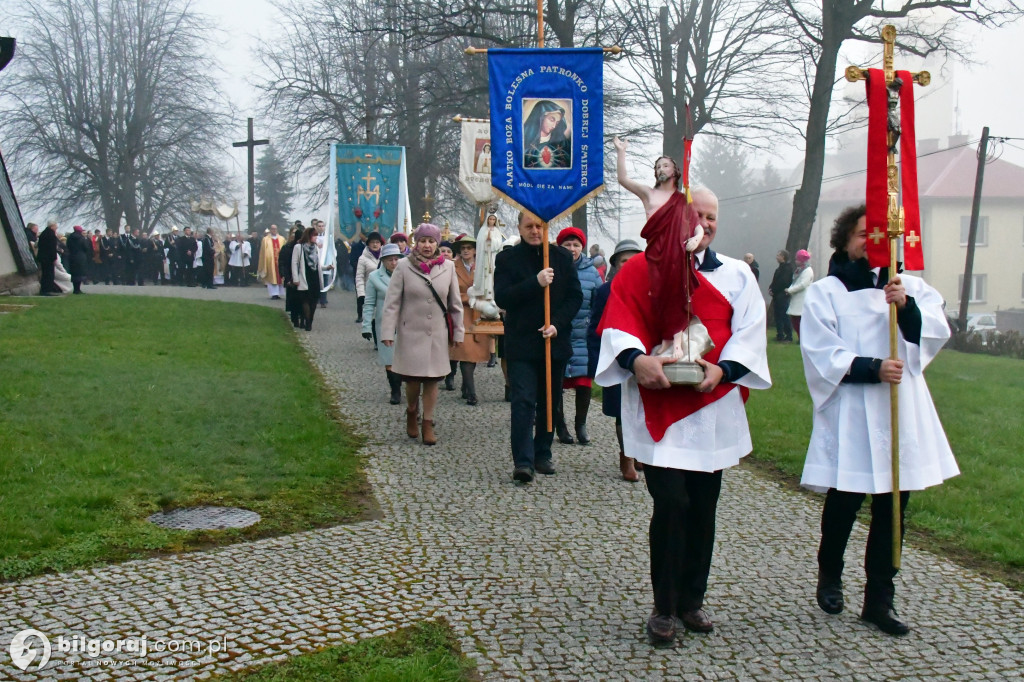 Procesja Rezurekcyjna w sanktuarium św. Marii Magdaleny w Biłgoraju