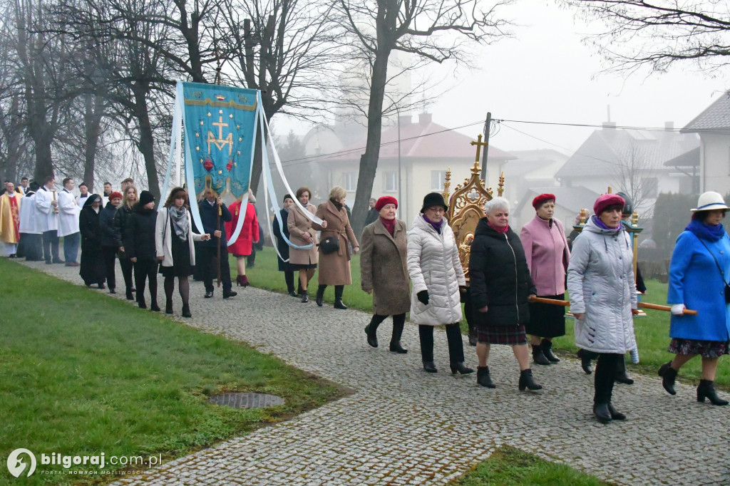 Procesja Rezurekcyjna w sanktuarium św. Marii Magdaleny w Biłgoraju