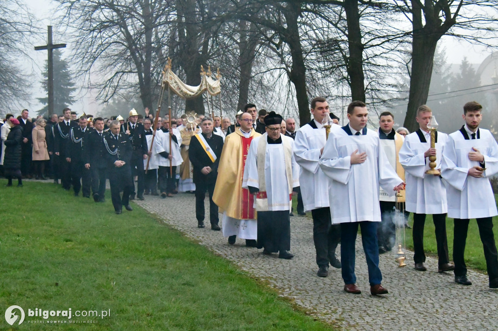 Procesja Rezurekcyjna w sanktuarium św. Marii Magdaleny w Biłgoraju