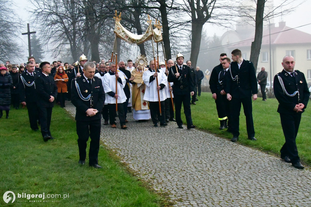 Procesja Rezurekcyjna w sanktuarium św. Marii Magdaleny w Biłgoraju
