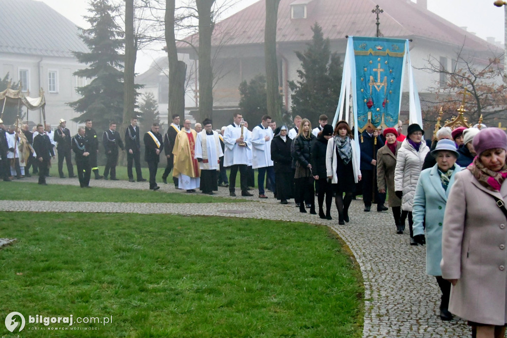 Procesja Rezurekcyjna w sanktuarium św. Marii Magdaleny w Biłgoraju