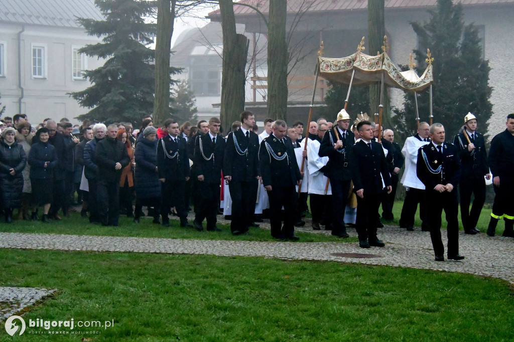 Procesja Rezurekcyjna w sanktuarium św. Marii Magdaleny w Biłgoraju