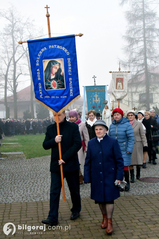 Procesja Rezurekcyjna w sanktuarium św. Marii Magdaleny w Biłgoraju