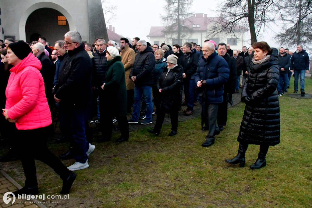 Procesja Rezurekcyjna w sanktuarium św. Marii Magdaleny w Biłgoraju