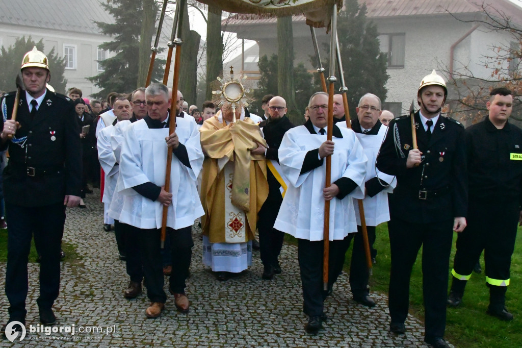 Procesja Rezurekcyjna w sanktuarium św. Marii Magdaleny w Biłgoraju