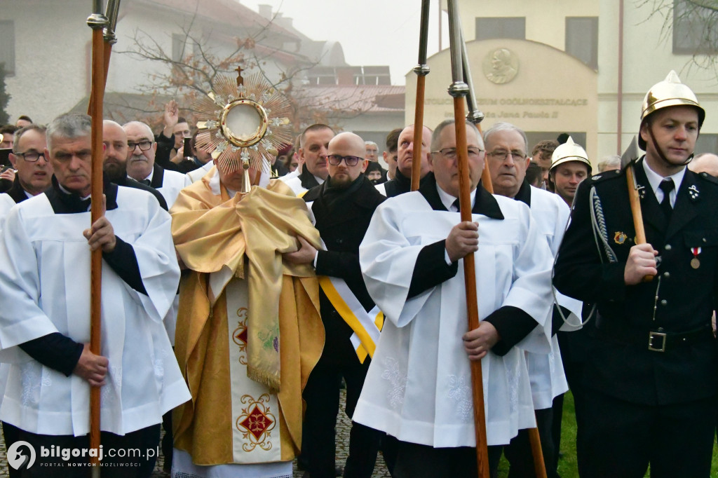 Procesja Rezurekcyjna w sanktuarium św. Marii Magdaleny w Biłgoraju