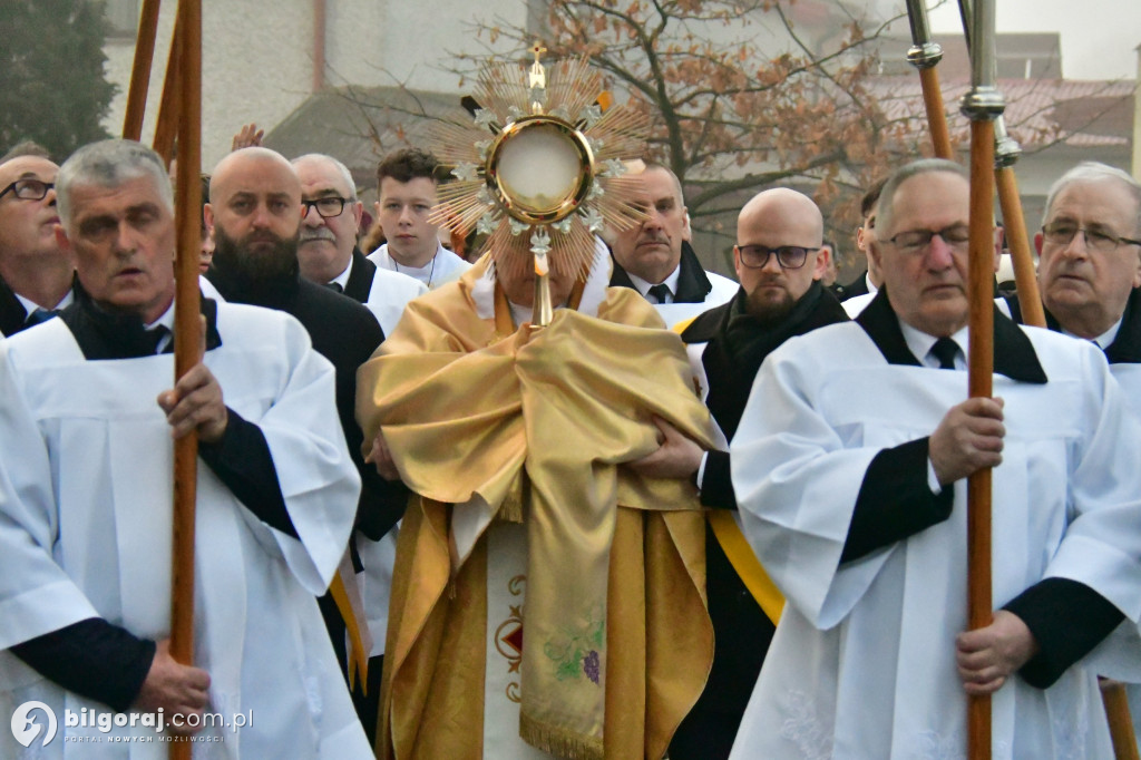 Procesja Rezurekcyjna w sanktuarium św. Marii Magdaleny w Biłgoraju