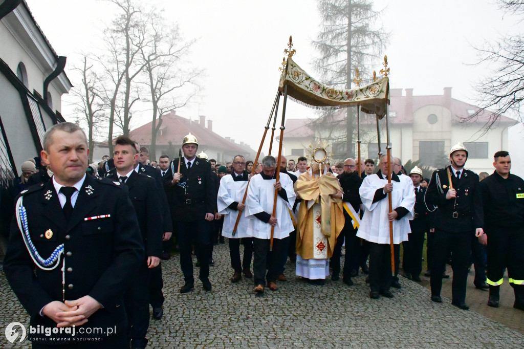 Procesja Rezurekcyjna w sanktuarium św. Marii Magdaleny w Biłgoraju