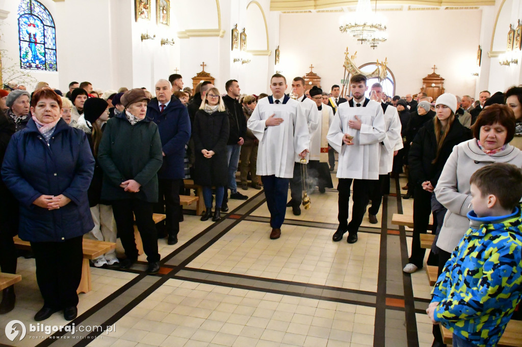 Procesja Rezurekcyjna w sanktuarium św. Marii Magdaleny w Biłgoraju
