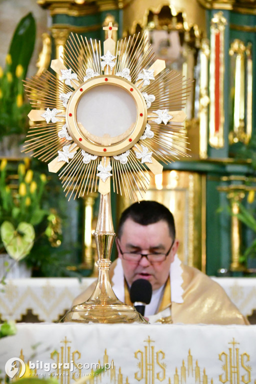 Procesja Rezurekcyjna w sanktuarium św. Marii Magdaleny w Biłgoraju
