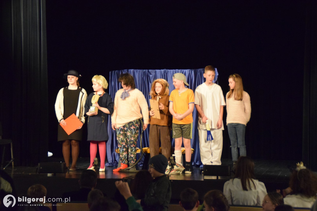 Powiatowe święto teatru dziecięcego i młodzieżowego w Tarnogrodzie (FOTO)