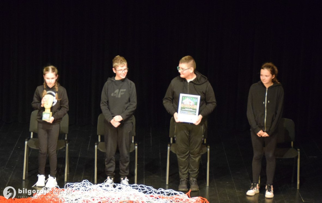 Powiatowe święto teatru dziecięcego i młodzieżowego w Tarnogrodzie (FOTO)