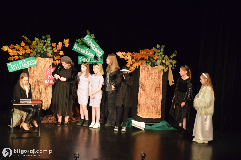 Powiatowe święto teatru dziecięcego i młodzieżowego w Tarnogrodzie (FOTO)