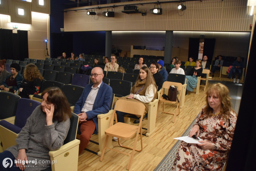 Powiatowe święto teatru dziecięcego i młodzieżowego w Tarnogrodzie (FOTO)