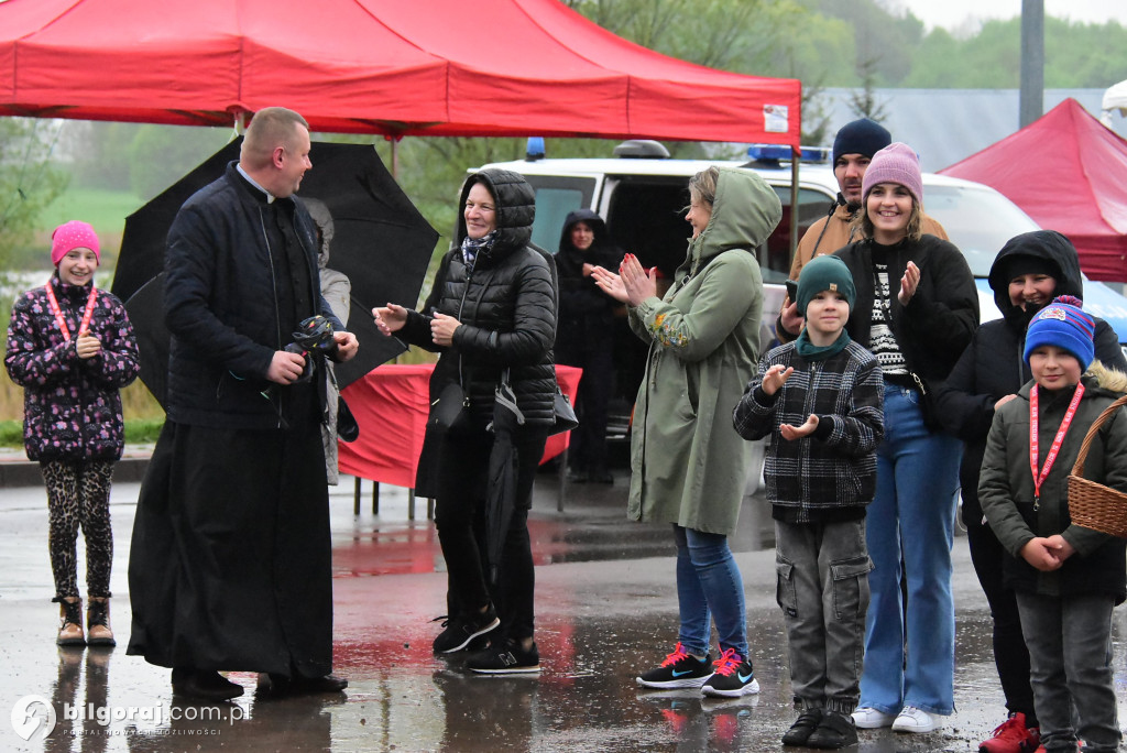 Goraj. Świętowano mimo niesprzyjającej pogody